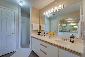 Branson Condo on Golf Course, 4 Mi to Downtown