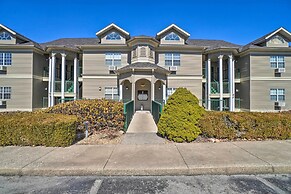 Branson Condo on Golf Course, 4 Mi to Downtown