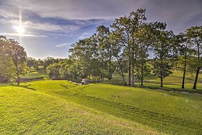 Branson Condo on Golf Course, 4 Mi to Downtown