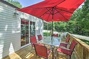Bull Shoals Lake Home w/ Porch - Steps to Water!