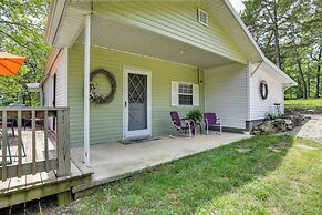 Bull Shoals Lake Home w/ Porch - Steps to Water!