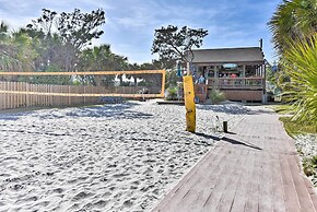 Walkable Hilton Head Island Condo w/ Resort Perks