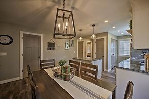 2 Mi to Silver Dollar City: Branson Resort Condo