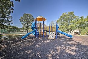 2 Mi to Silver Dollar City: Branson Resort Condo