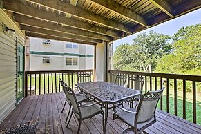 2 Mi to Silver Dollar City: Branson Resort Condo