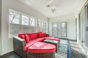 Waterfront Gem w/ Deck & Views in Branson!