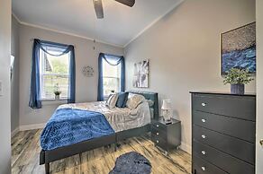 9 Mi to Dtwn: Vibrant St Louis Home!