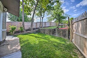 9 Mi to Dtwn: Vibrant St Louis Home!