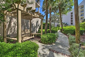 Lagoon & Fountain Views: Villa in Palmetto Dunes