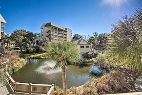 Lagoon & Fountain Views: Villa in Palmetto Dunes