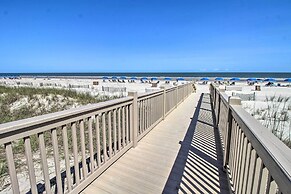 Lagoon & Fountain Views: Villa in Palmetto Dunes