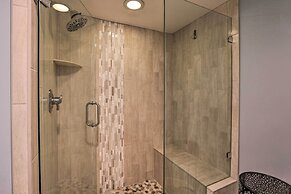 Lagoon & Fountain Views: Villa in Palmetto Dunes