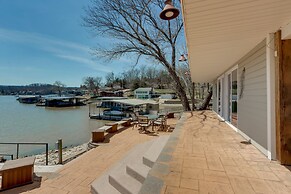 Waterfront Lake of the Ozarks Home w/ Private Dock