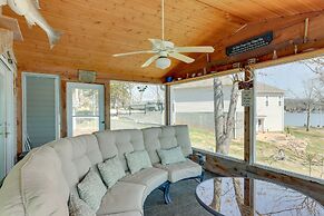 Waterfront Lake of the Ozarks Home w/ Private Dock