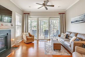 Lakefront Mccormick Gem: Deck & Golf Course Views