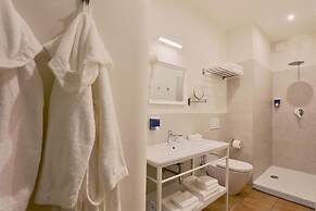 LE SETTE VIE HOLIDAY HOMES