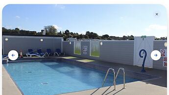 2 Bedroom Sleeps 6 Caravan Manor Park Hunstanton