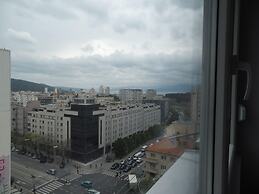 Comfortable apt With Great City and sea View