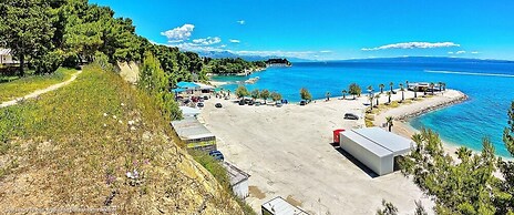 Comfortable apt With Great City and sea View