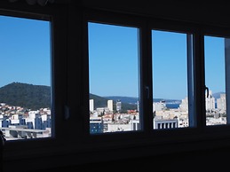 Comfortable apt With Great City and sea View