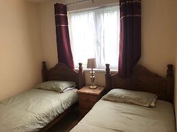 Cosy 3 Bed Lodge on 35 Acre Holiday Estate