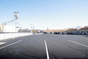 Capri inn and Suites