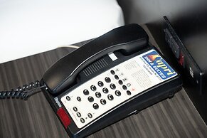 Capri inn and Suites