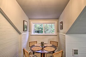 Owls Nest Studio w/ Hot Tub: Hike Nearby!