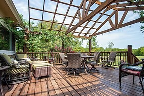 15-acre Retreat Near Dtwn Tulsa & Skiatook Lake