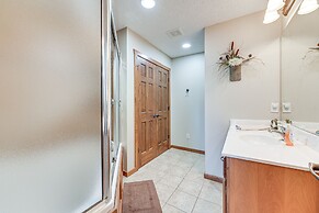 Branson Resort Getaway - Near Branson Strip!