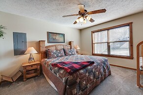 Branson Resort Getaway - Near Branson Strip!