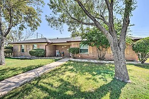 Abilene Home W/bbq & Pvt Yard, 1 Mi to Acu!