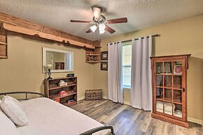 Abilene Home W/bbq & Pvt Yard, 1 Mi to Acu!