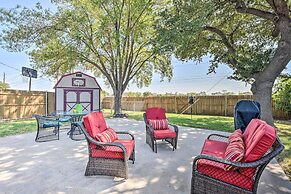 Abilene Home W/bbq & Pvt Yard, 1 Mi to Acu!