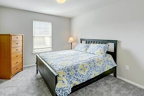 Bastrop Home w/ Yard, 28 Mi to Austin!