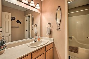 Beaver Lake Retreat w/ Deck & Private Hot Tub