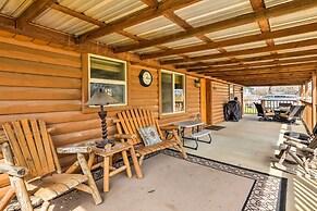 Bartlesville Cabin w/ Pool, Hot Tub & Trampoline!