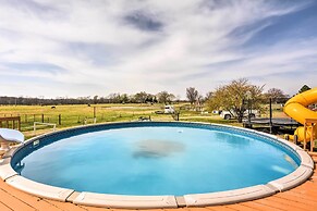 Bartlesville Cabin w/ Pool, Hot Tub & Trampoline!