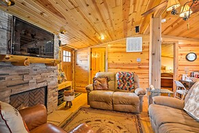 Bartlesville Cabin w/ Pool, Hot Tub & Trampoline!