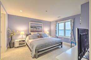 Beachfront Traverse City Resort Condo w/ Pool