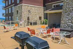 Beachfront Traverse City Resort Condo w/ Pool