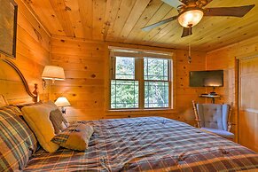 Beautiful Bryson City Home w/ Hot Tub & Mtn Views!