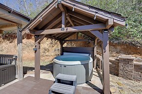 Beautiful Bryson City Home w/ Hot Tub & Mtn Views!