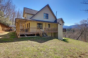 Beautiful Bryson City Home w/ Hot Tub & Mtn Views!