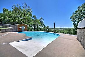 Branson West Condo: 1 Mi to Silver Dollar City!