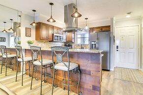 Branson Family Condo: Golf, Relax & Swim!