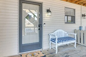 Branson Family Condo: Golf, Relax & Swim!