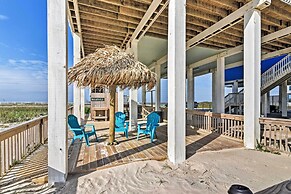 Beachfront Freeport Retreat: 16 Mi to Downtown!