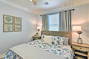 Beachfront Freeport Retreat: 16 Mi to Downtown!