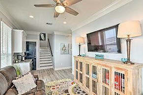 Beachfront Freeport Retreat: 16 Mi to Downtown!